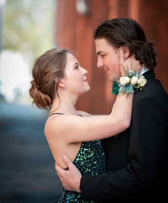 candid couple photo sessions in Gatlinburg