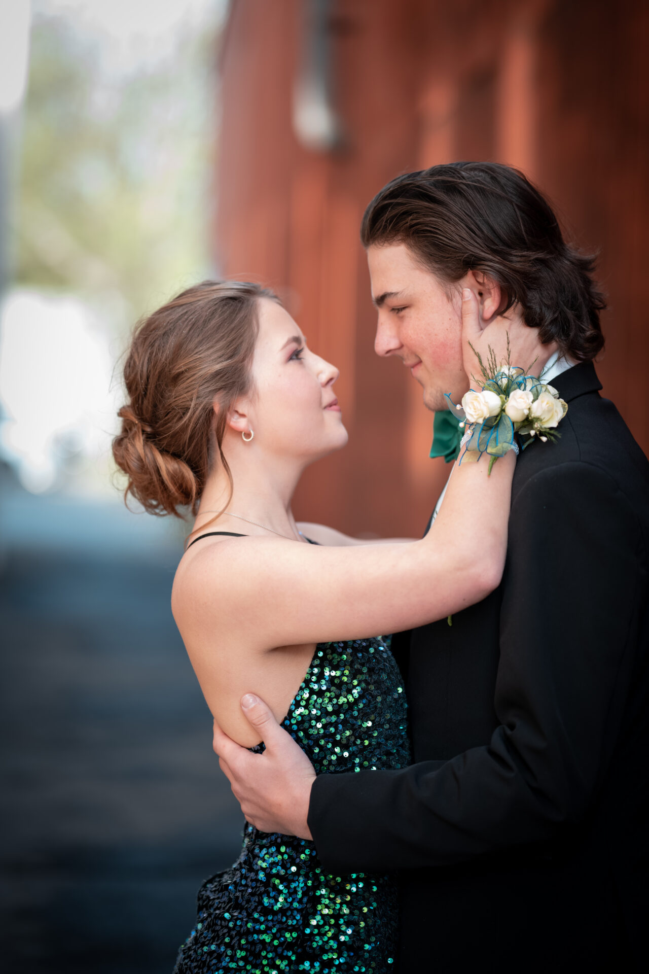 candid couple photo sessions in Gatlinburg